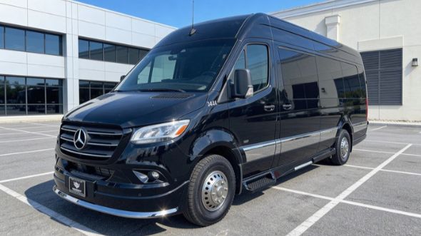 10 passenger sprinter van raleigh