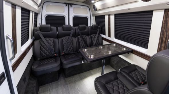 10 passenger sprinter van rental