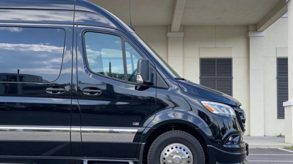high point airport sprinter van service