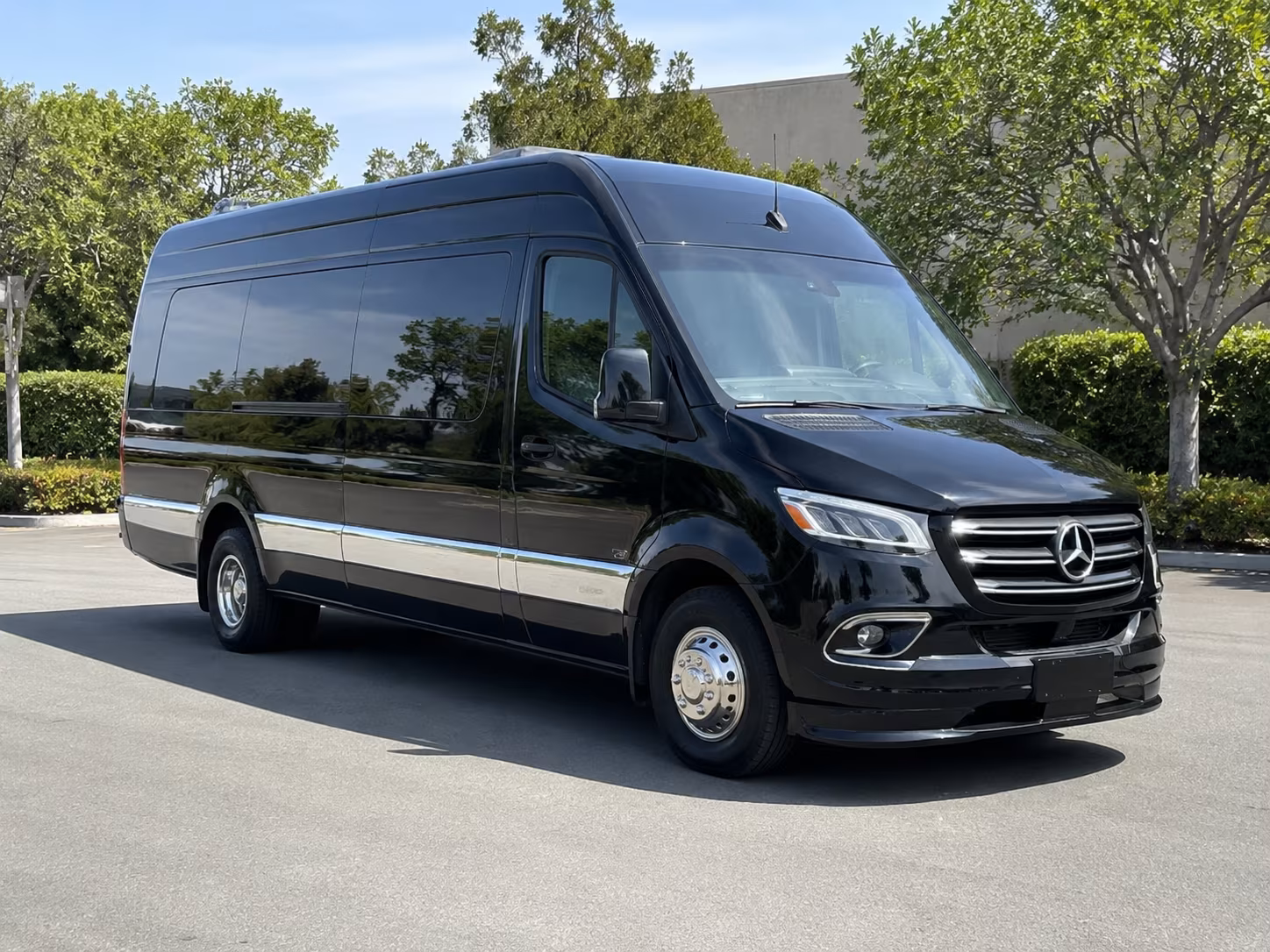 find the perfect transportation for your next prom 4