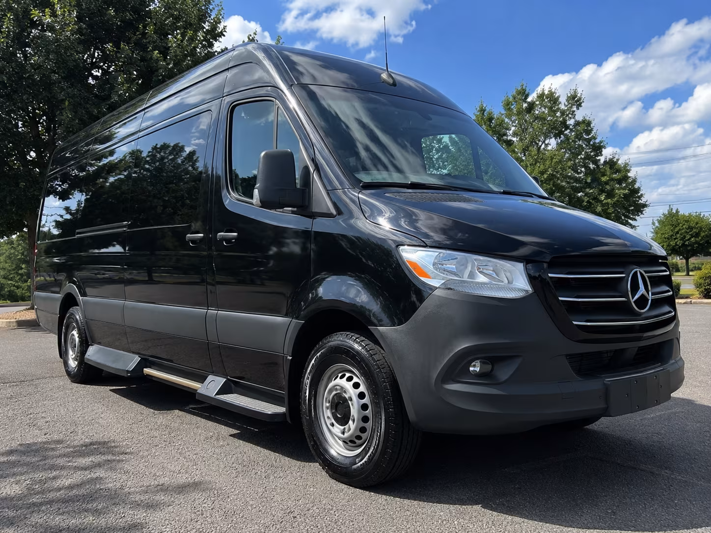 raleigh 20 passenger sprinter van
